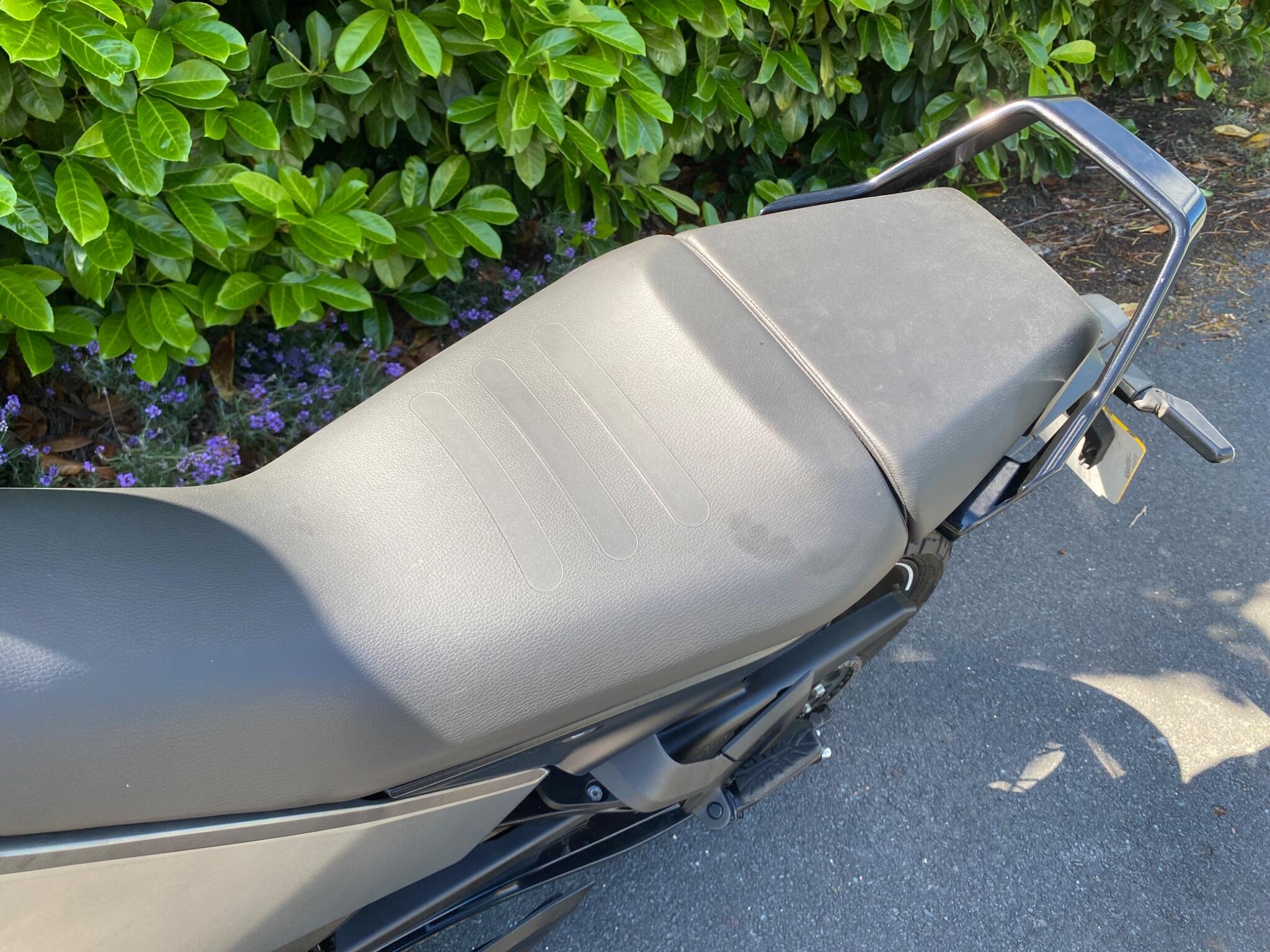 2024 24 Reg Husqvarna Svartpilen 401